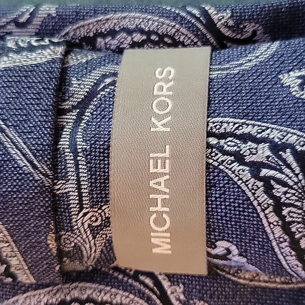 Tie - Picture 2 of 2